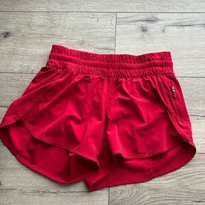 Lululemon Hotty Hot short